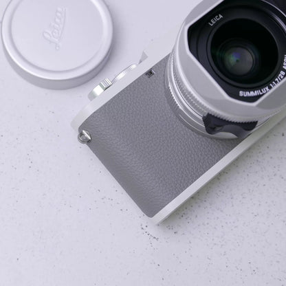 [Pre-owned] Leica Q2 "Ghost" by Hodinkee — Limited Edition, Boxed