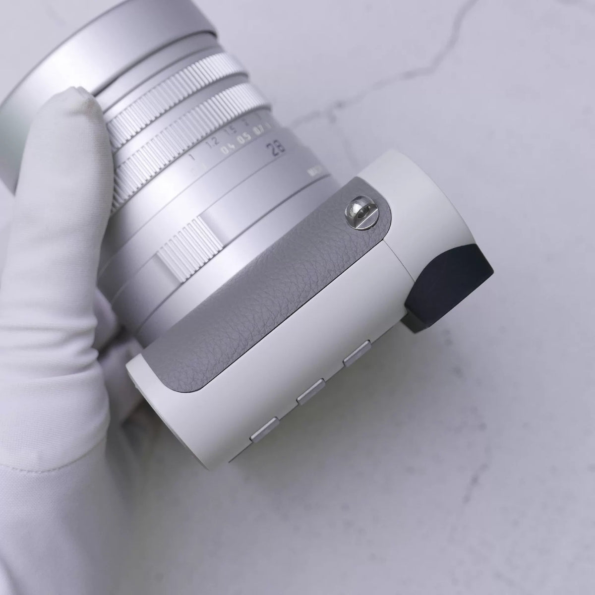 [Pre-owned] Leica Q2 "Ghost" by Hodinkee — Limited Edition, Boxed
