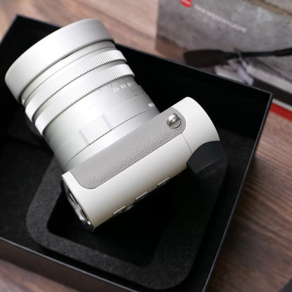 [Pre-owned] Leica Q2 "Ghost" by Hodinkee — Limited Edition, Boxed