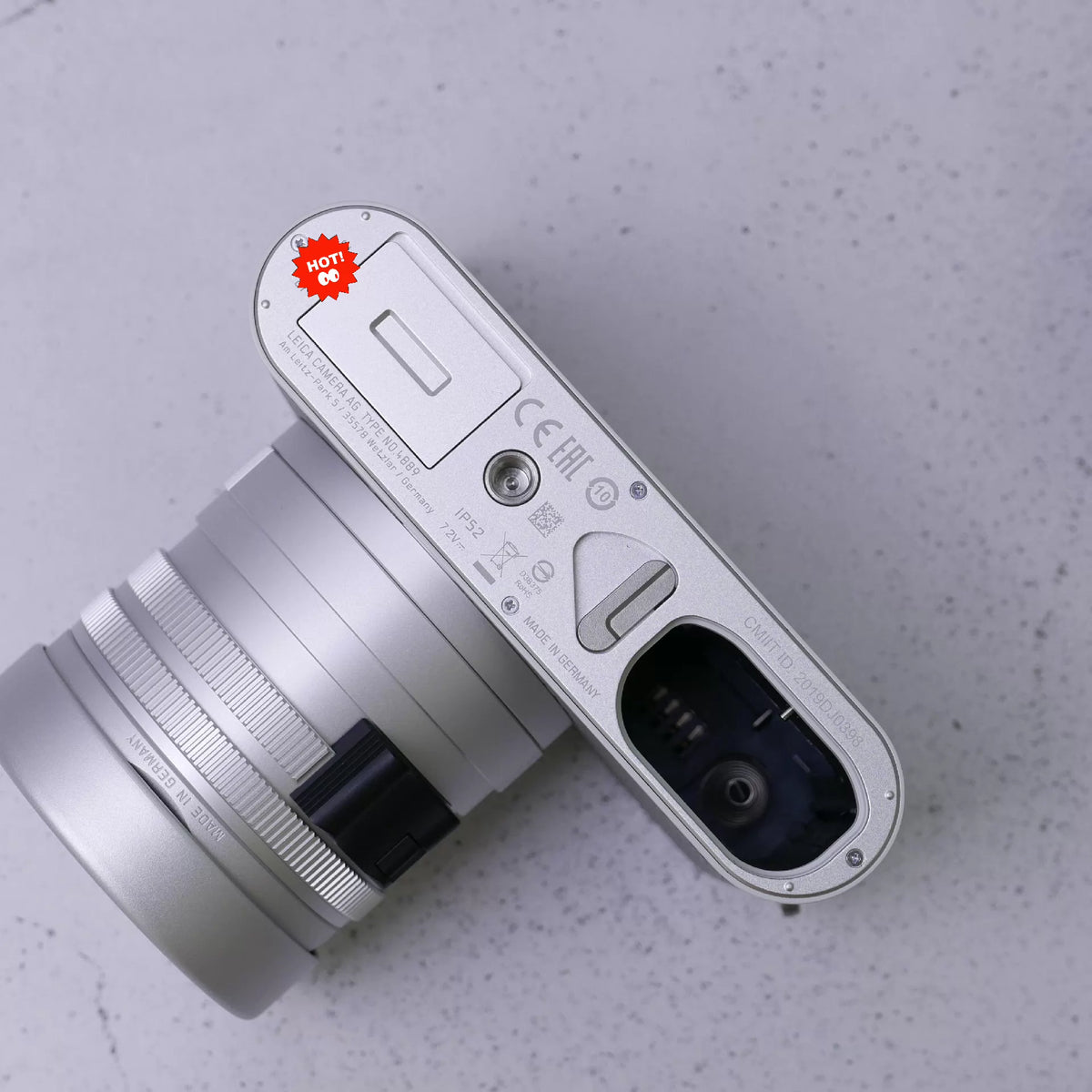 [Pre-owned] Leica Q2 "Ghost" by Hodinkee — Limited Edition, Boxed