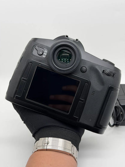 [Pre-owned] Leica S (Typ 007) — Body with Charger, No Battery