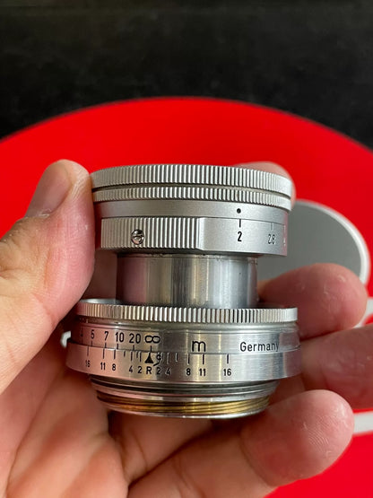 [Pre-owned] Leica Summicron 5cm f/2 — Collapsible, L39 Screw Mount