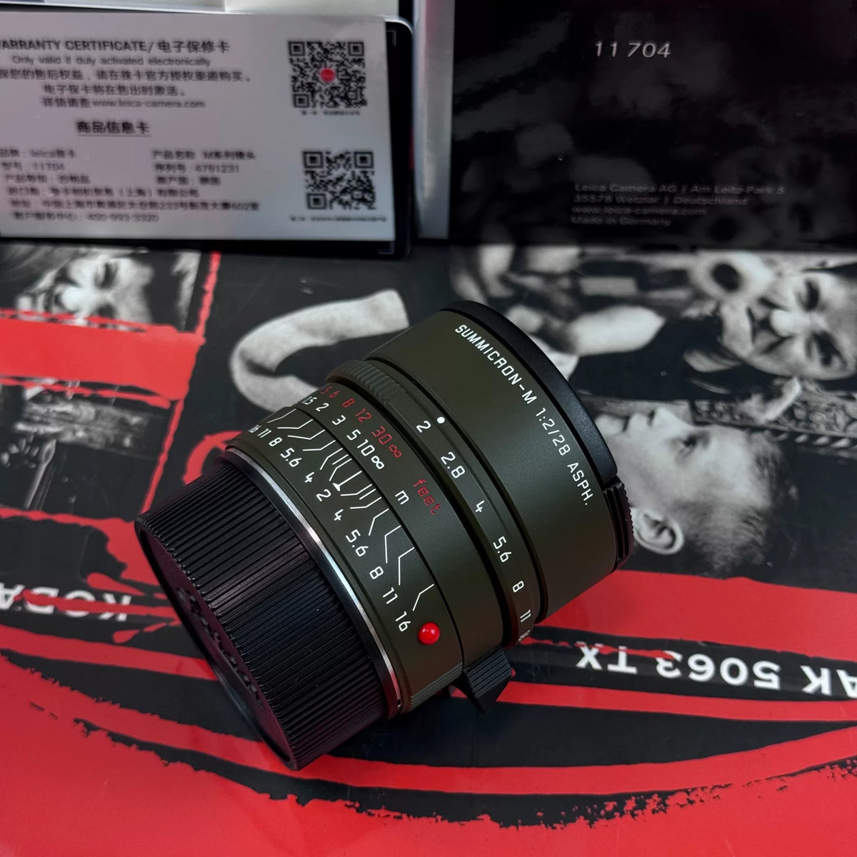 [Pre-owned] Leica Summicron-M 28mm f/2 ASPH — Safari Edition, Boxed