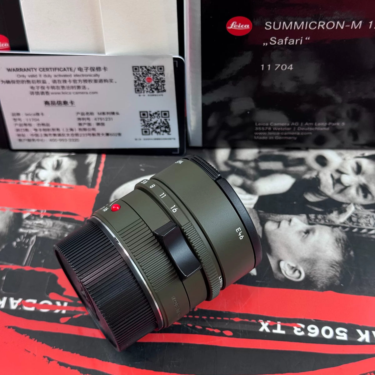 [Pre-owned] Leica Summicron-M 28mm f/2 ASPH — Safari Edition, Boxed