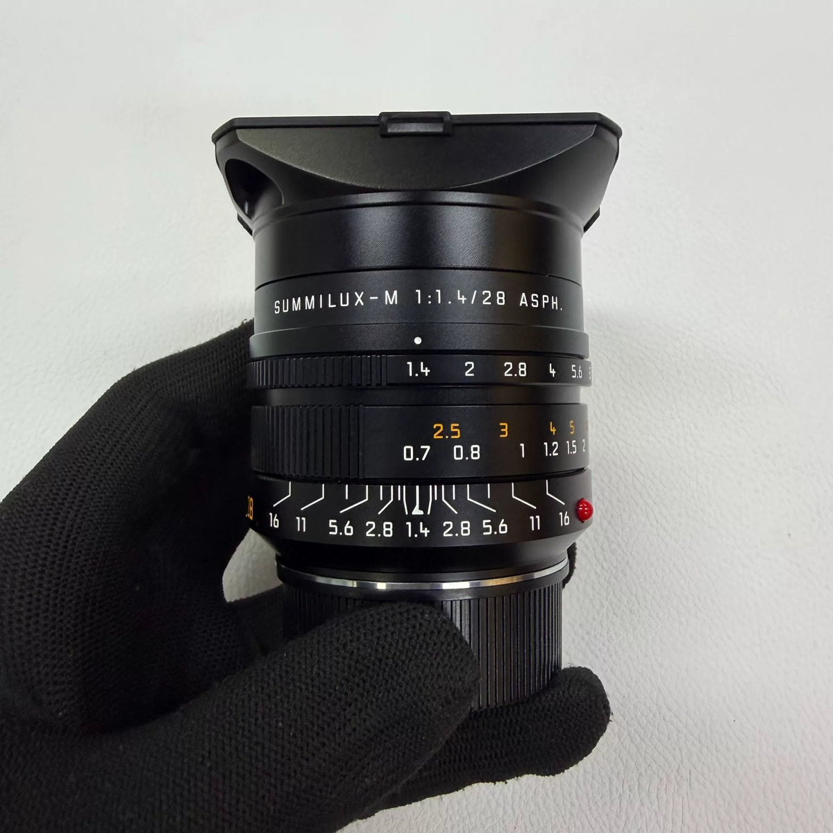 [Pre-owned] Leica Summilux-M 28mm f/1.4 ASPH — Lens Only