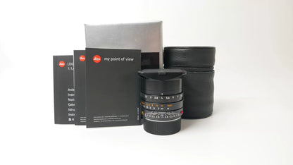 [Pre-owned] Leica Summilux-M 35mm f/1.4 ASPH Black (11663) — Boxed with Hood and Case