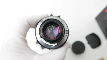 [Pre-owned] Leica Summilux-M 35mm f/1.4 ASPH Black (11663) — Boxed with Hood and Case