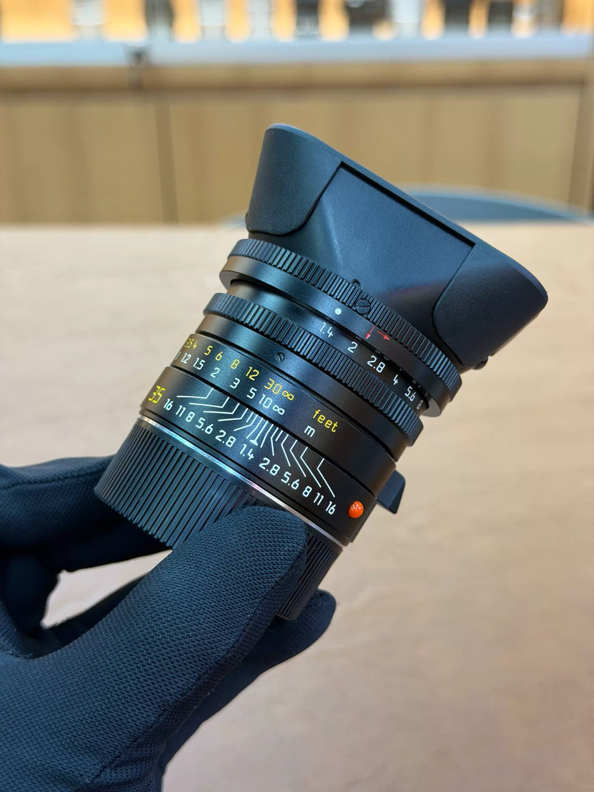 [Pre-owned] Leica Summilux-M 35mm f/1.4 ASPH (11874) — Black, Pre-FLE