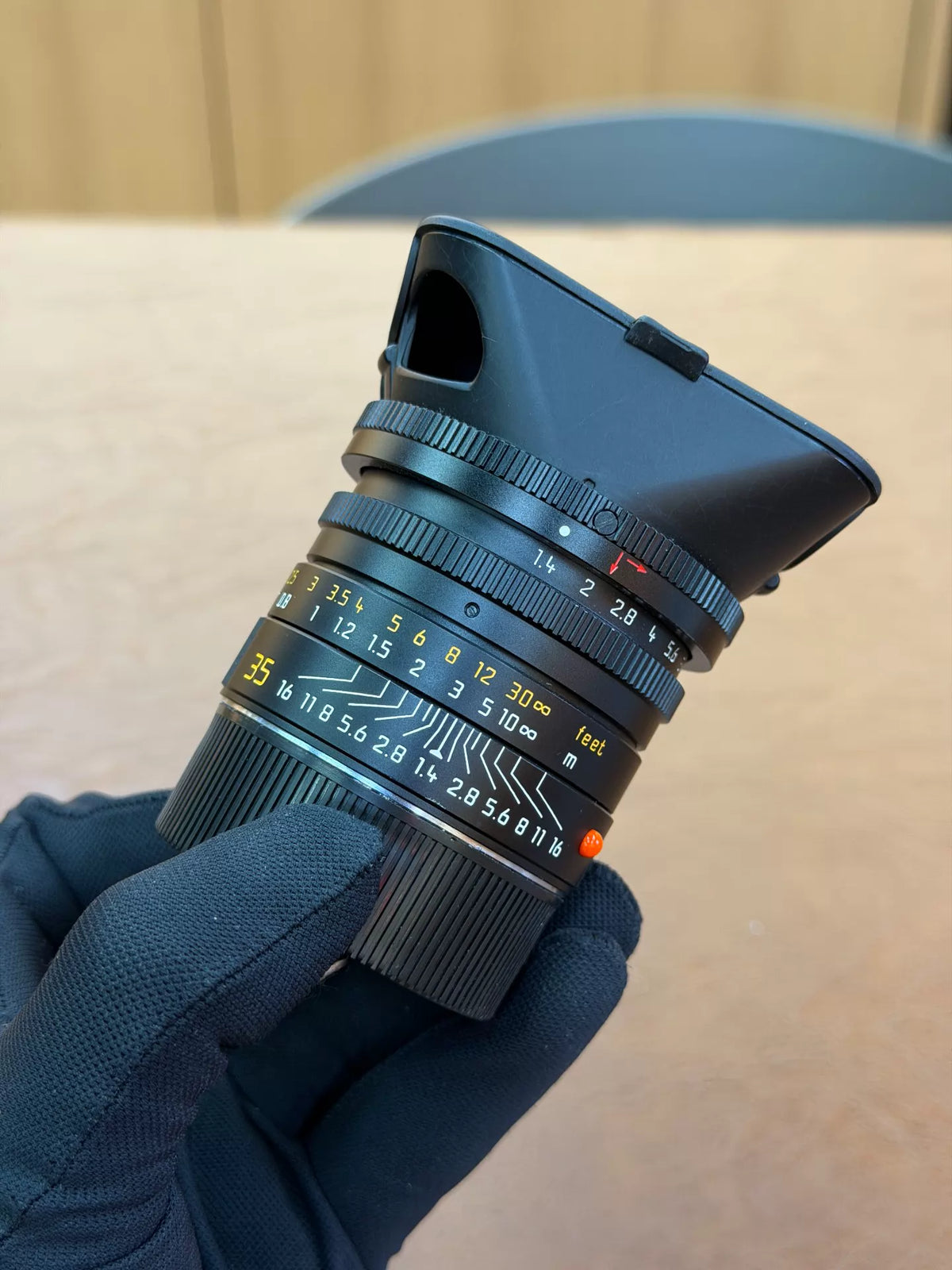[Pre-owned] Leica Summilux-M 35mm f/1.4 ASPH (11874) — Black, Pre-FLE, 6-Bit
