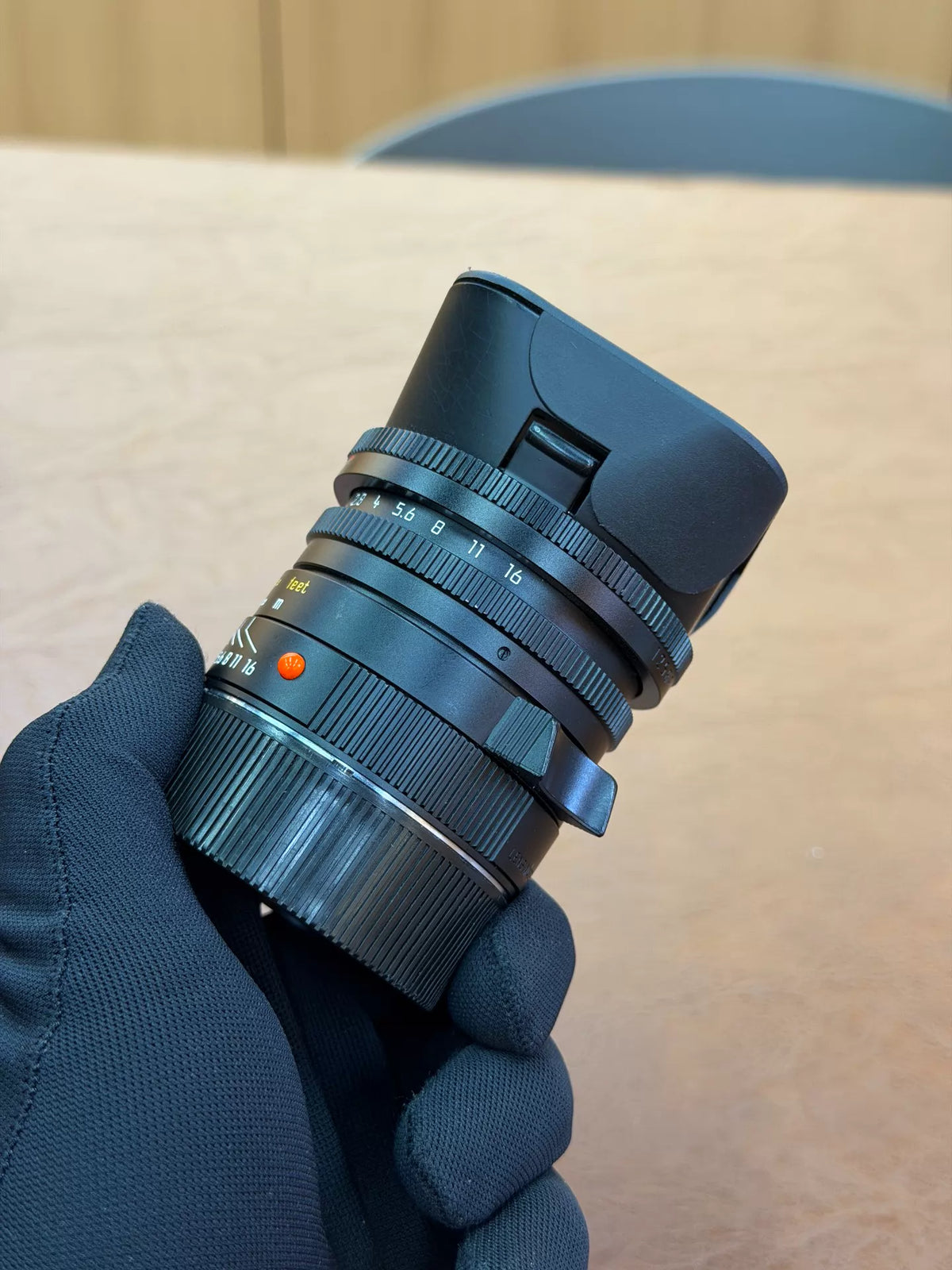 [Pre-owned] Leica Summilux-M 35mm f/1.4 ASPH (11874) — Black, Pre-FLE, 6-Bit