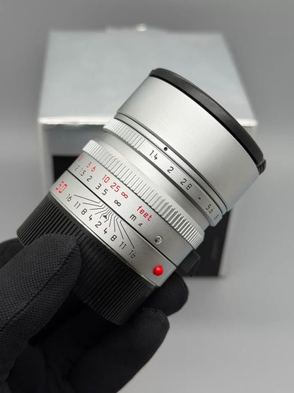 [Pre-owned] Leica Summilux-M 50mm f/1.4 ASPH Silver Chrome (11892) — with Box