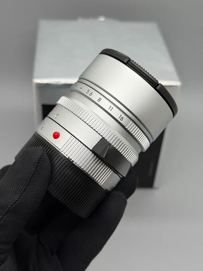 [Pre-owned] Leica Summilux-M 50mm f/1.4 ASPH Silver Chrome (11892) — with Box