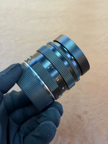[Pre-owned] Leica Summilux-M 50mm f/1.4 E43 (v2) — Repainted Gloss Black