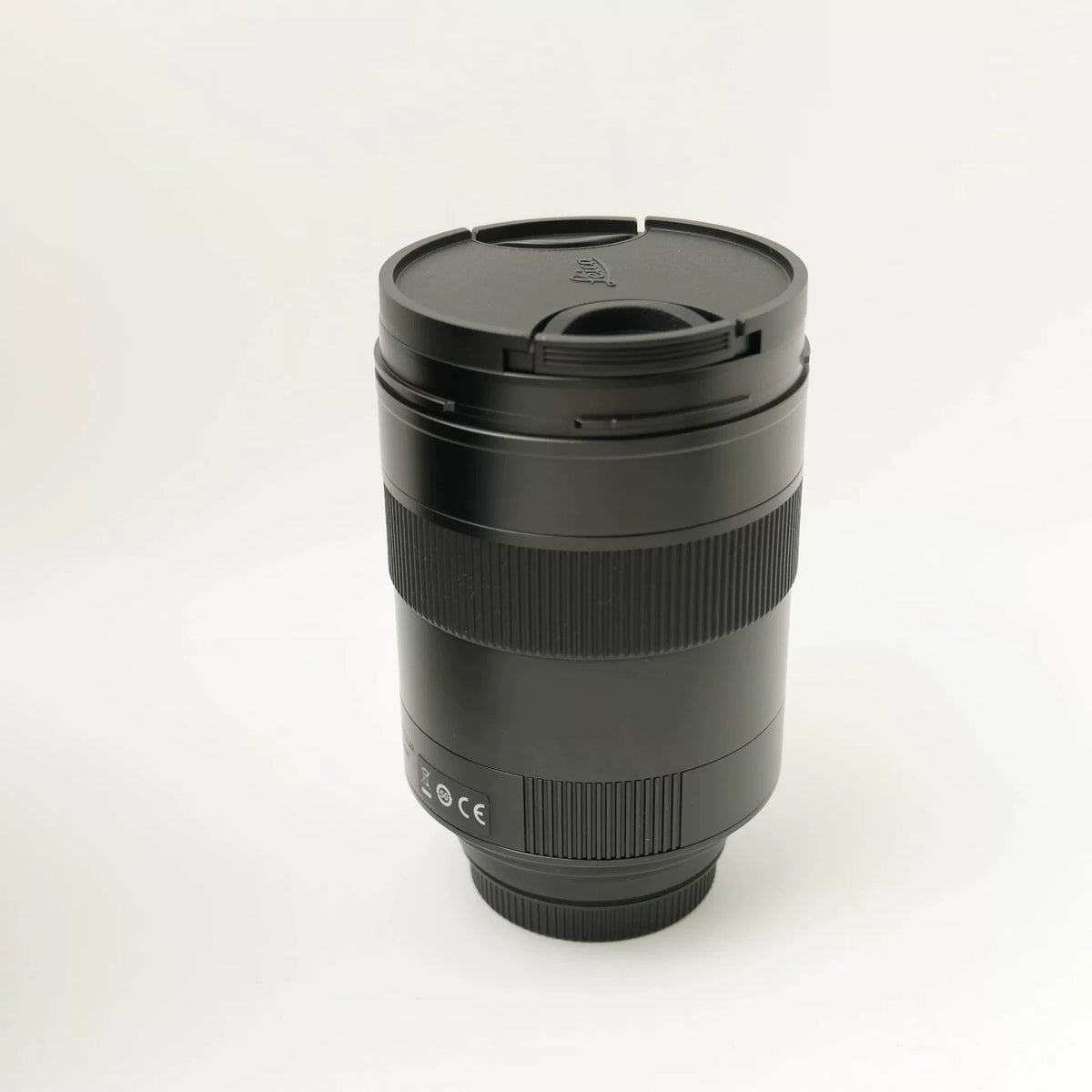 [Pre-owned] Leica Summilux-SL 50mm f/1.4 ASPH (11180) — Boxed with Hood