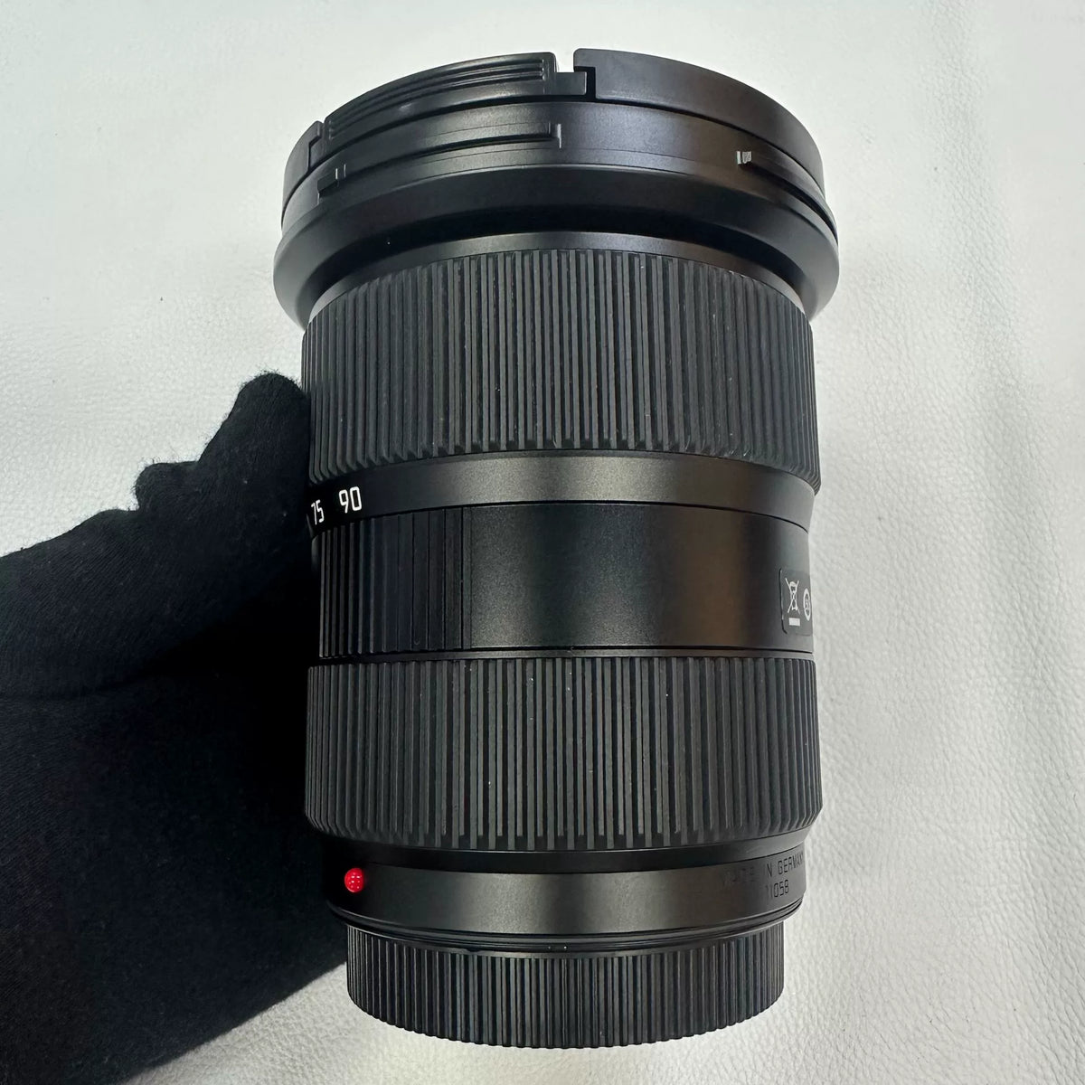 [Pre-owned] Leica Vario-Elmar-S 30-90mm f/3.5-5.6 ASPH — with Box and Manual