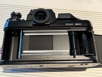 [Pre-owned] Nikon F3 — Late Production, Type E Grid Screen, Body Only