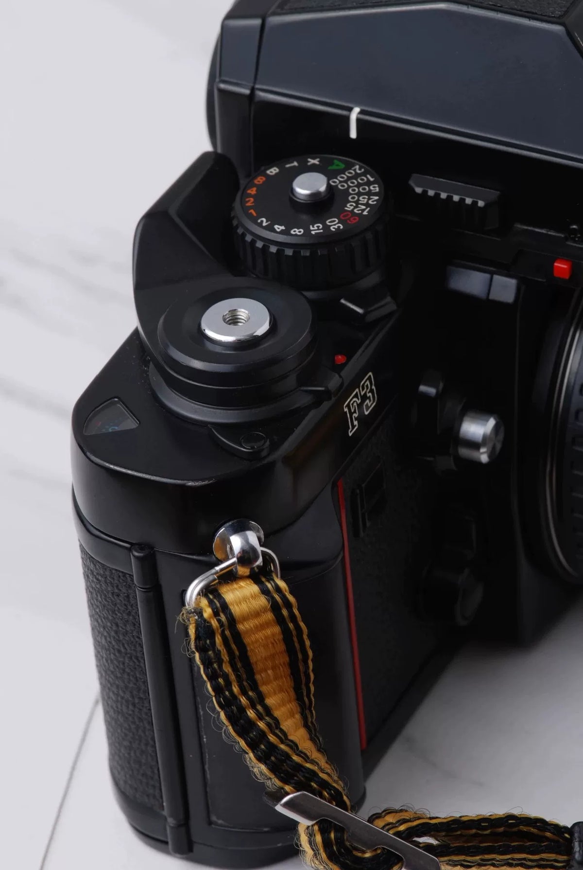 [Pre-owned] Nikon F3 HP — Body Only with High-Eyepoint Finder and Strap