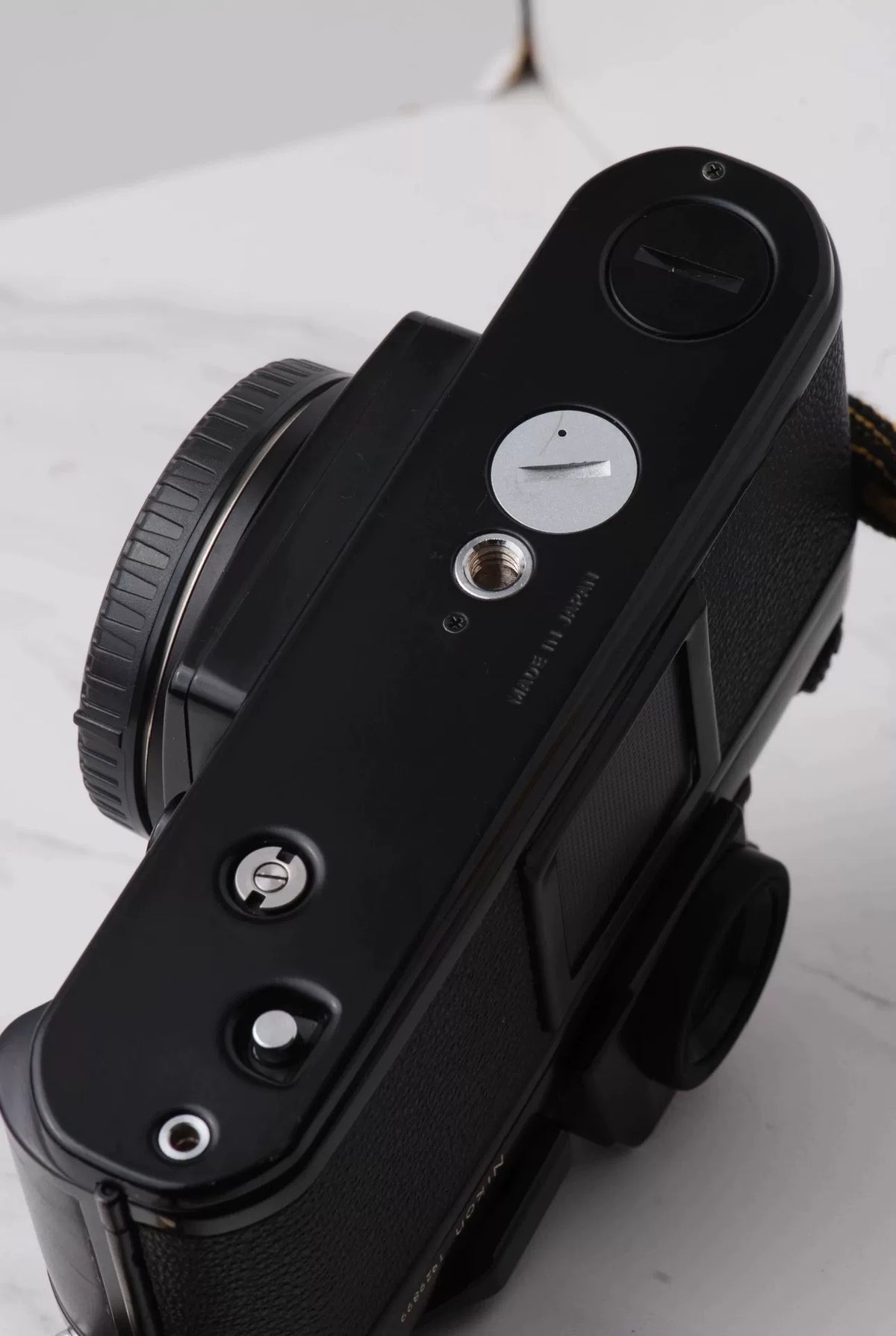 [Pre-owned] Nikon F3 HP — Body Only with High-Eyepoint Finder and Strap