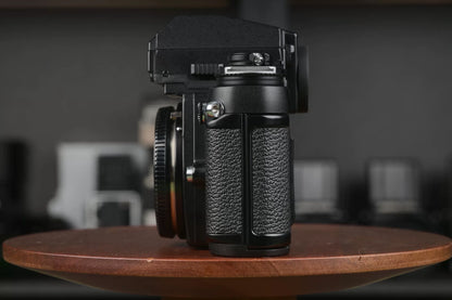 [Pre-owned] Nikon F3/T HP — Titanium Black, Body Only