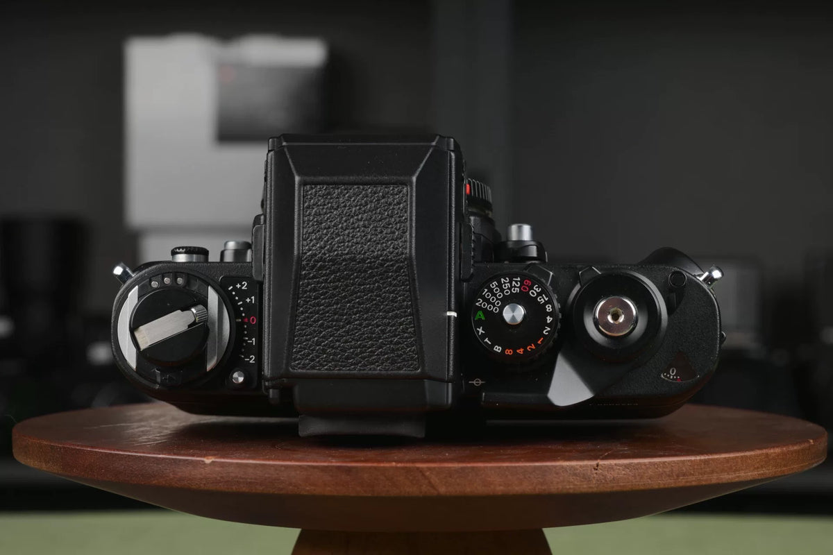 [Pre-owned] Nikon F3/T HP — Titanium Black, Body Only