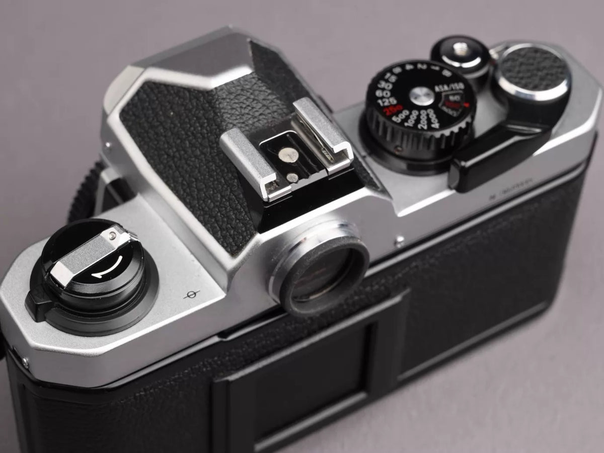 [Pre-owned] Nikon FM2 — Silver Body Only