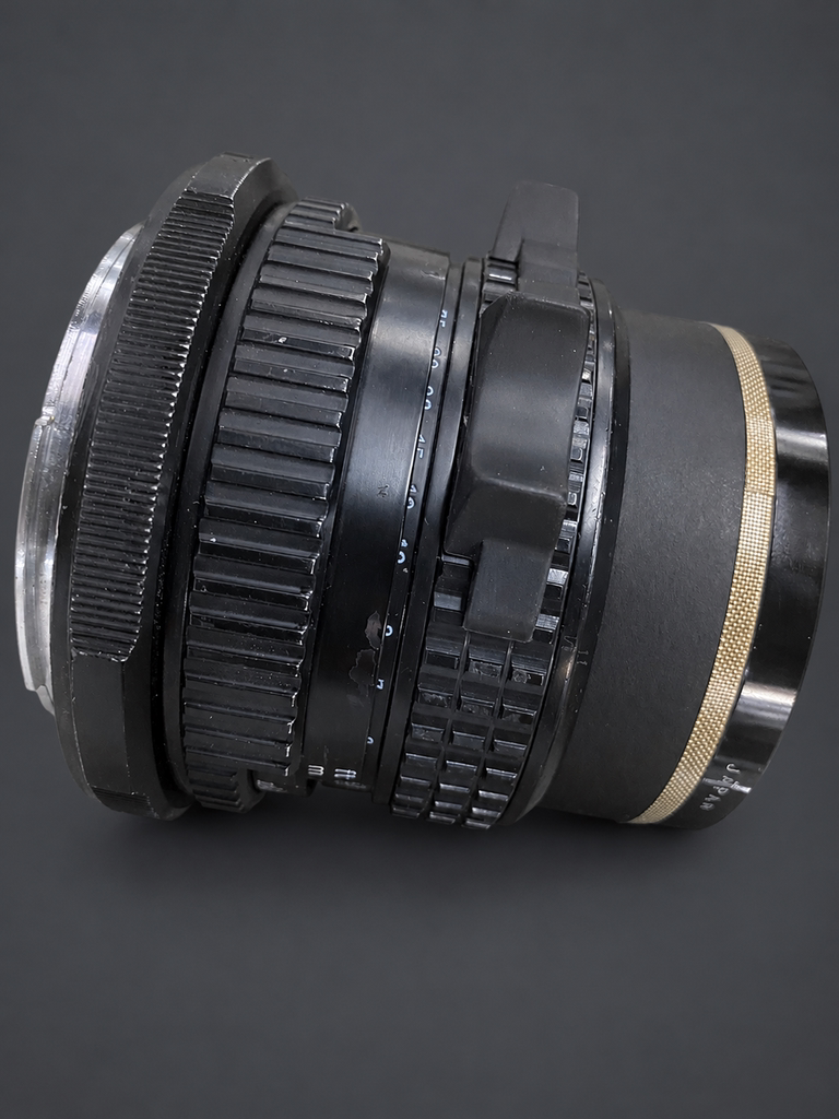 [Pre-owned] Pentax 67 — with SMC Pentax 67 105mm f/2.4 Lens