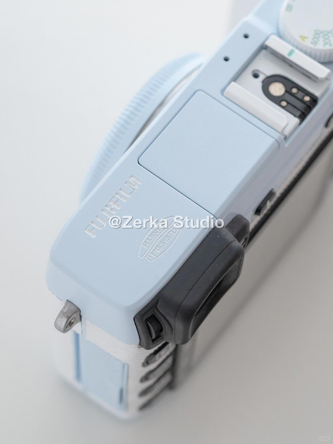 [Made to Order] Fujifilm X-E1 【Lunar White】#224
