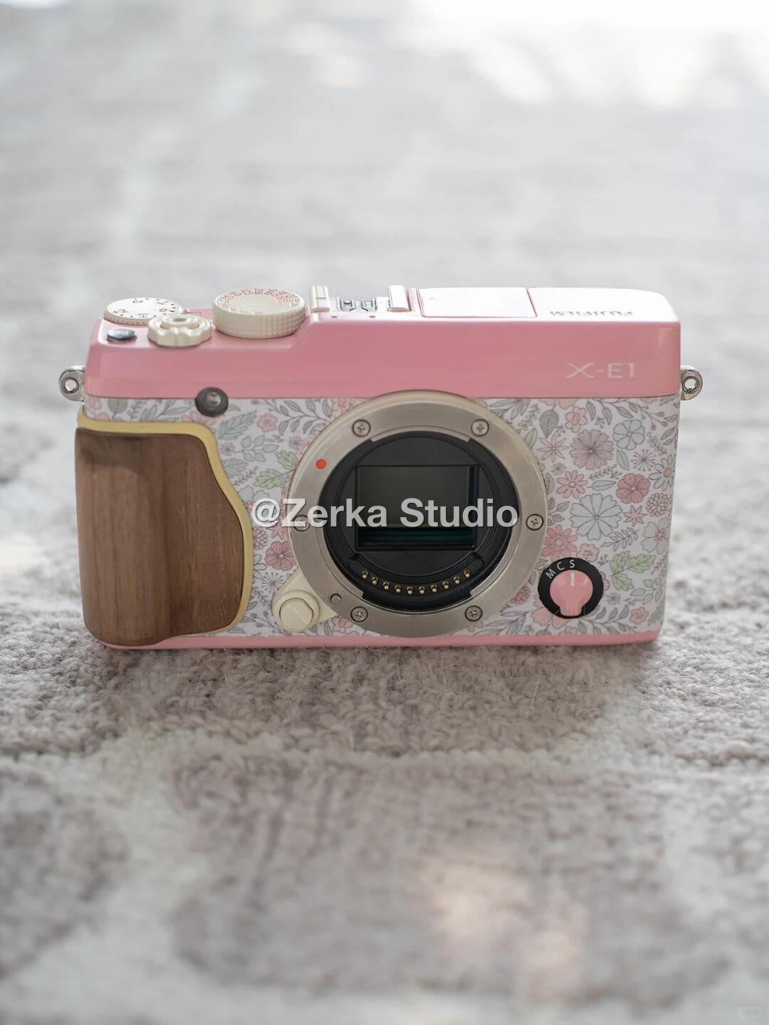 [Made to Order] Fujifilm X-E1 【Tea Rose】#260