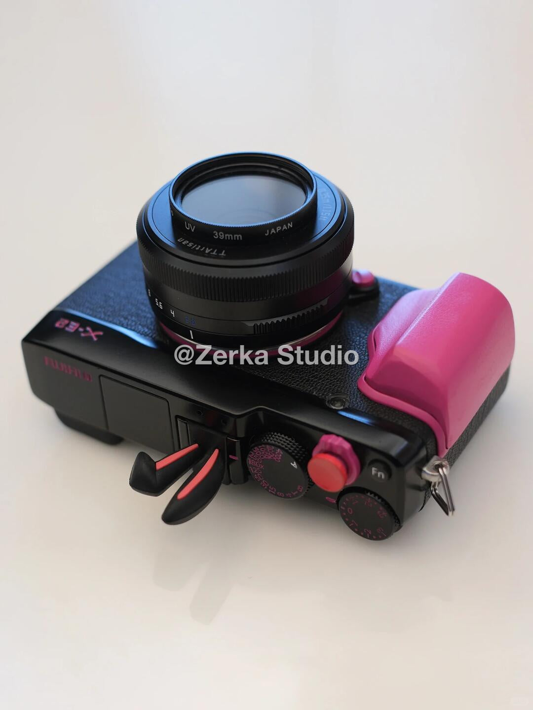 [Made to Order] Fujifilm X-E2 【Fuchsia Noir】#243