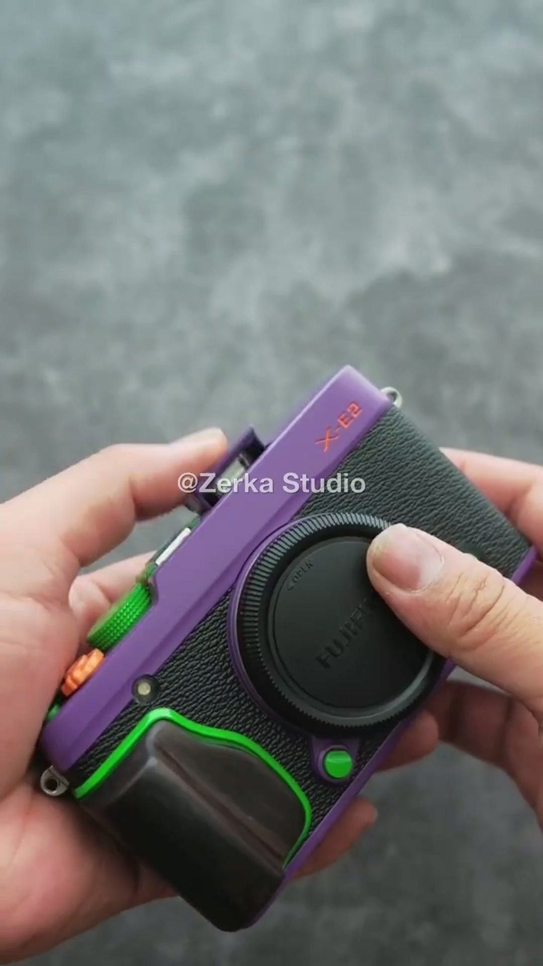 [Made to Order] Fujifilm X-E2 【Violet Mech】#214