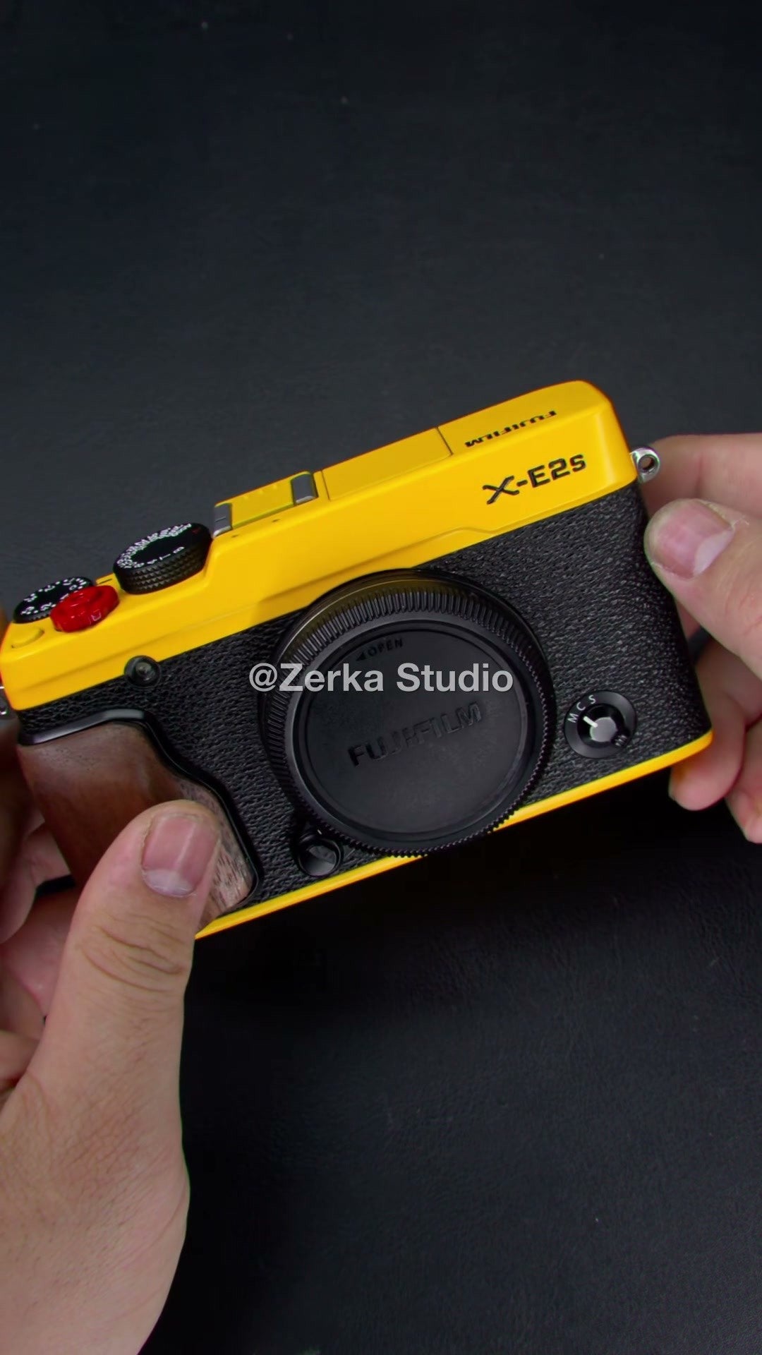 [Made to Order] Fujifilm X-E2S 【Taxicab】#40