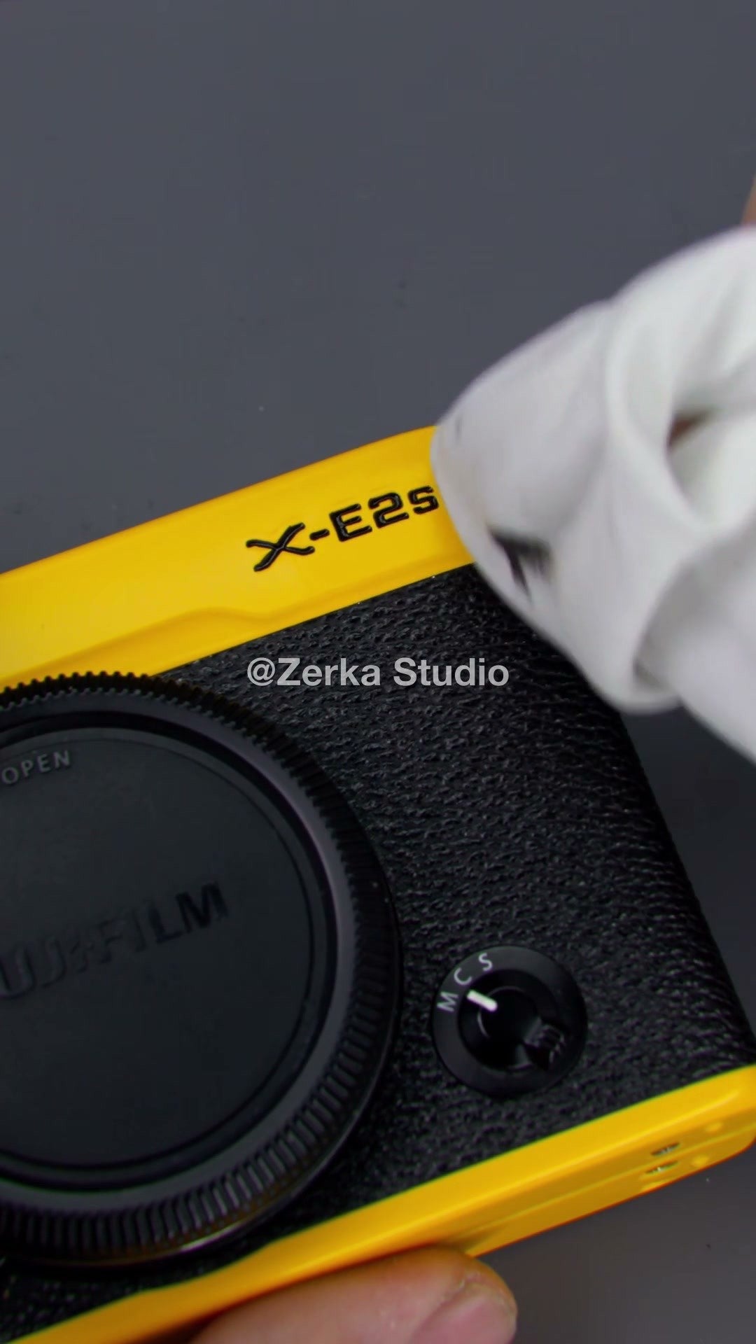[Made to Order] Fujifilm X-E2S 【Taxicab】#40