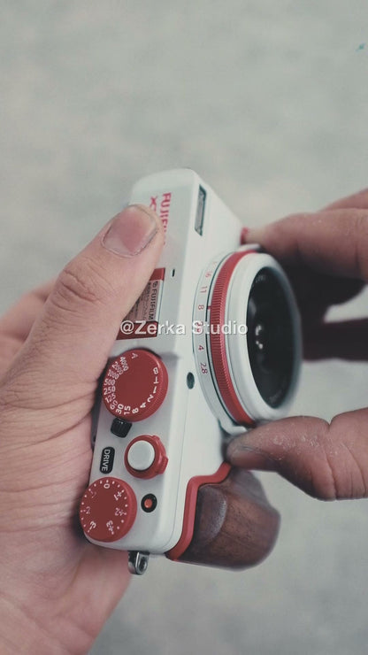 [Made to Order] Fujifilm X70 【Candy Cane】#166