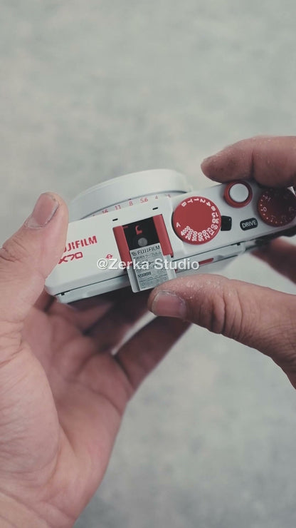 [Made to Order] Fujifilm X70 【Candy Cane】#166