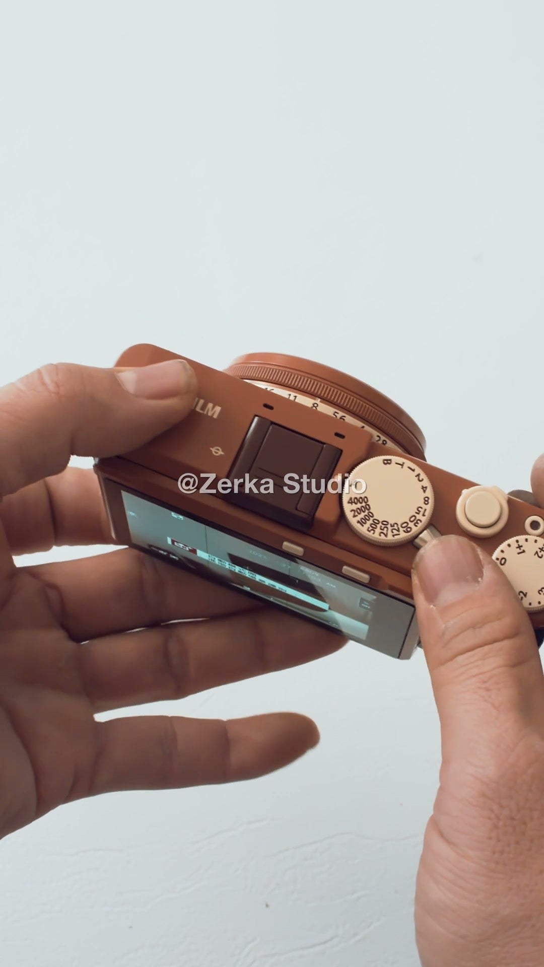 [Made to Order] Fujifilm X70 【Caramel】#68
